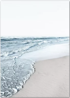 Poster mit blauem Meer und Wellen, die auf den Strand treffen