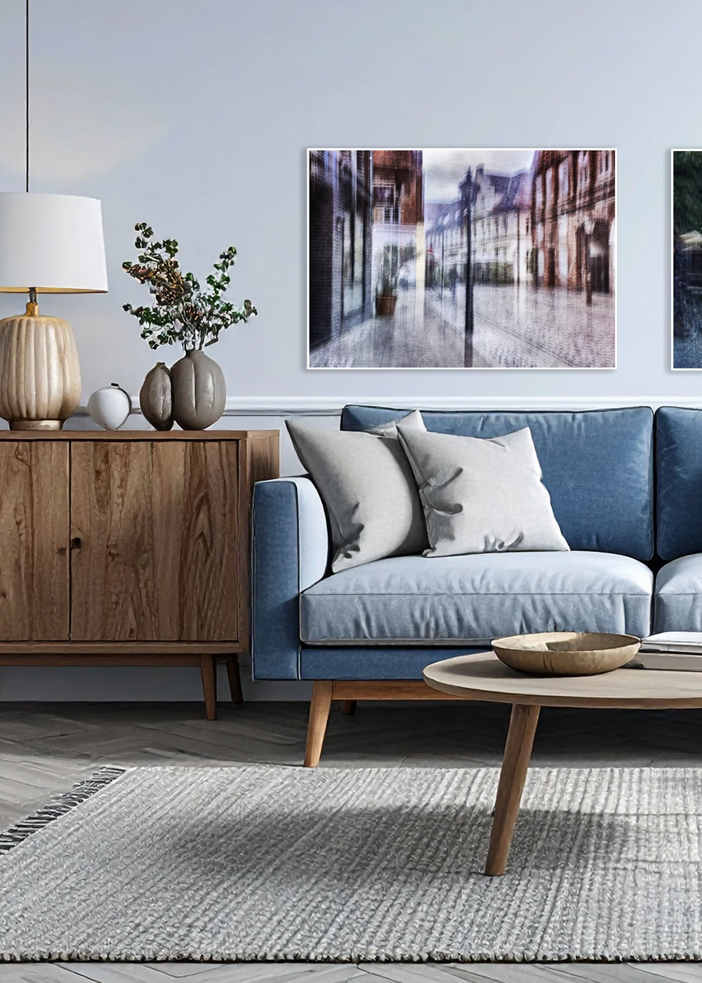 Inspiration Wohnzimmer: Lüneburg Street View 2, eine abstrakte Straßenfotografie aus dem Herzen Lüneburgs