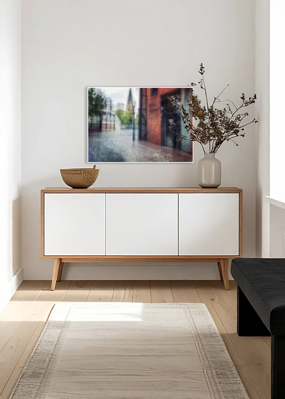 Inspiration mit Sideboard: Impressionistische Architekturfotografie mit einem Eingang zur Lüner Mühle ind Lüneburg.
