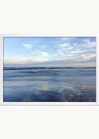 Blue Seascapes 2, künstlerische Meeresfotografie, als hochwertiges Poster, Rahmen Weiß Blue Seascapes 2, künstlerische Meeresfotografie, als hochwertiges Poster, Rahmen Weiß